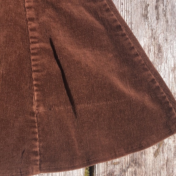 Vintage chocolate corduroy floral appliqué skirt - Picture 4 of 9